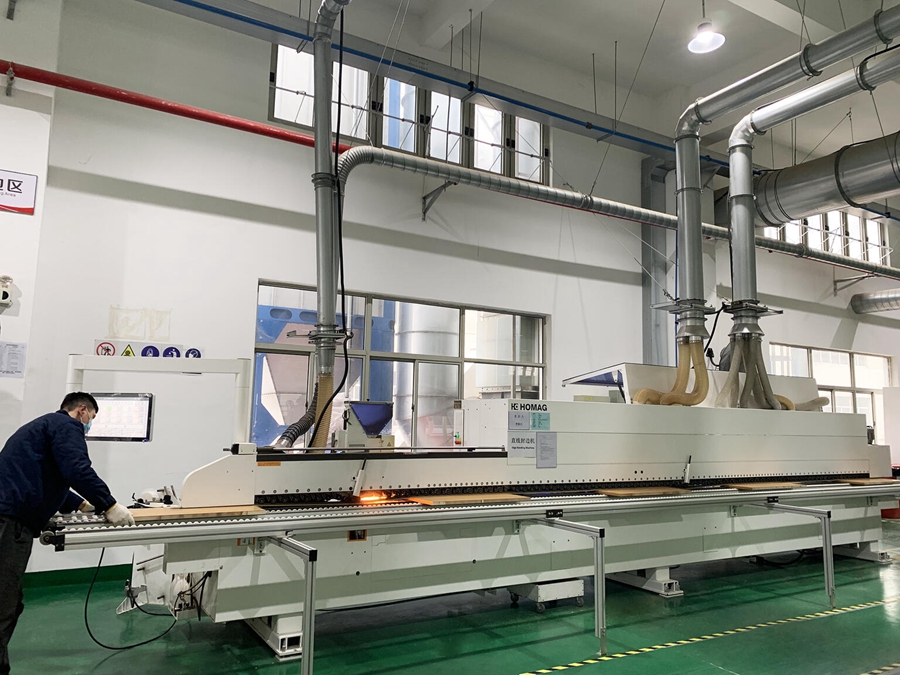 定制款收銀臺準(zhǔn)備發(fā)出，完美驗收，交付超預(yù)期！